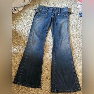 Vintage Union Bay jeans, stretchy wide leg with buckle on side.